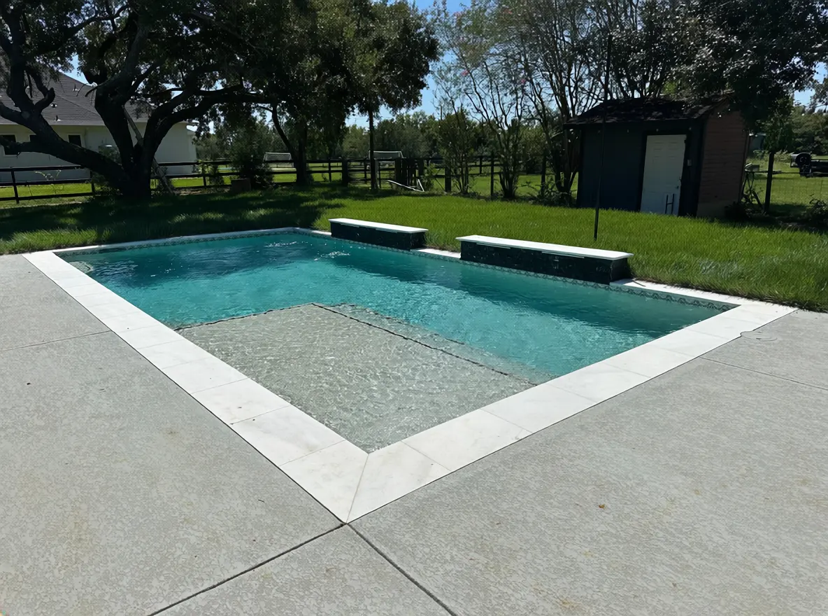 Luxury backyard pool with green lawn in Fulshear, TX by Mango Pool & Spa